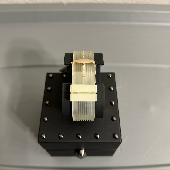 Brand New Watch - Picture 10 of 12